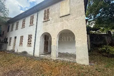 Casa Indipendente in vendita, Via Roma, Dizzasco