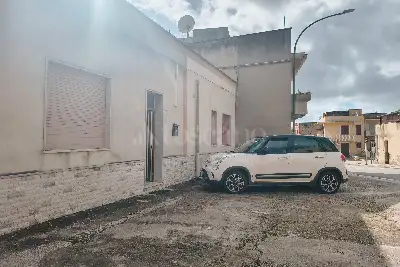 Casa Indipendente in vendita, Via Sicilia, Valderice