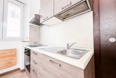 Magazzino in vendita, Via Brigata Sassari 11a, Olbia