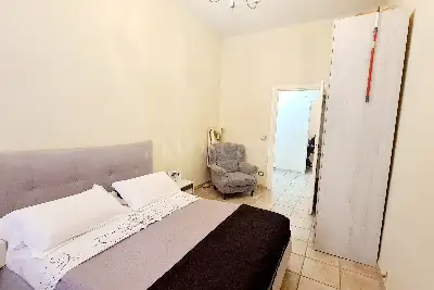 Casa in vendita, Via Valdinievole, Roma