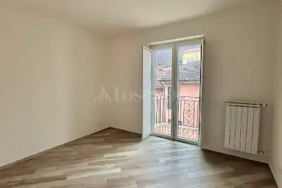 Casa in affitto, Via Giosuè Carducci, Chiusano di San Domenico