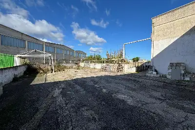 Capannone in affitto, Via Stazione, Ostuni