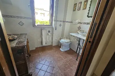 Villa in vendita, Via Pyre, Latina