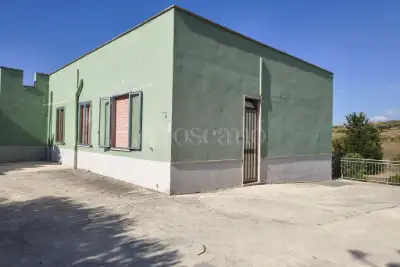 Casa Indipendente in vendita, Via Giamboi, Valderice