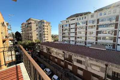 Casa in vendita, Via Ficarazzi, Catania