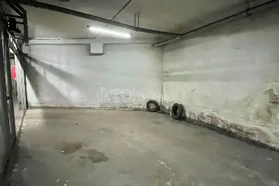 Box in affitto, Via Roma, Atripalda