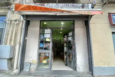 Negozio in vendita, Via Santa Cecilia, Messina