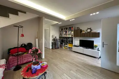 Villino a Schiera in vendita, Via Macello, San Gregorio di Catania