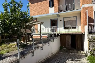 Villa Plurifamiliare in vendita, via Olanda 22, Sabaudia