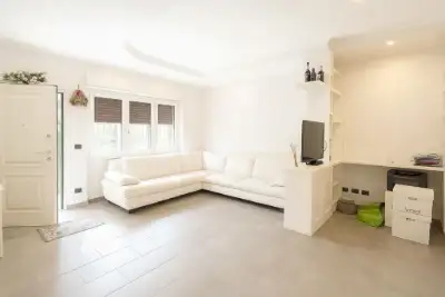 Casa in vendita, Via Leonida Rech, Roma