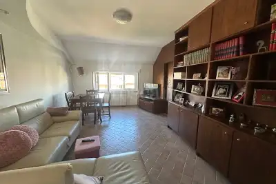 Casa in vendita, Via Bolzano, Ardea