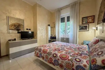 Casa in vendita, Via dei Tulipani, Milano