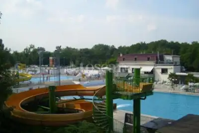 Attività Commerciale in vendita, Via del Laghetto , Limbiate