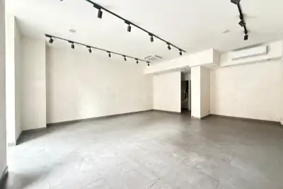 Negozio in affitto, Via Ugo Ojetti, Roma