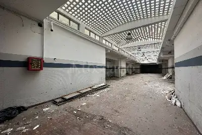 Magazzino in affitto, Viale Giuseppe Genoese Zerbi, Roma