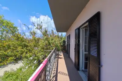 Villino a Schiera in vendita, Via dell'Aquila 13, L'Aquila