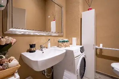 Negozio in vendita, Via Giulio Romano 21, Milano