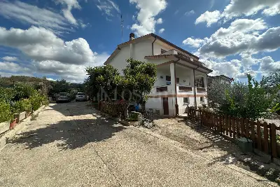 Villa Bifamiliare in vendita, Via Silvio Canevazzi, Roma