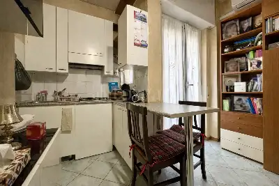Casa in vendita, Via Bari, Milano