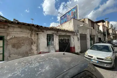 Negozio in vendita, Via Conceria, Palermo