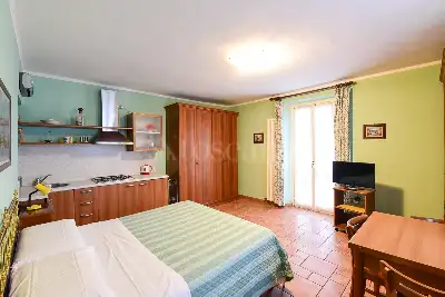 Palazzo in vendita, Via Como, Erba