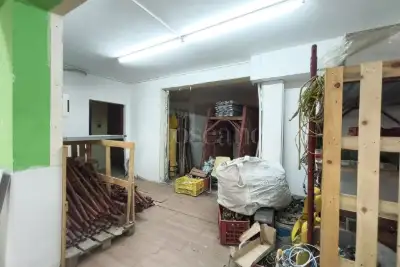 Magazzino in vendita, Piazza Marconi, Sant'Agata li Battiati