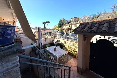 Villino a Schiera in vendita, Via Morsasco, Roma