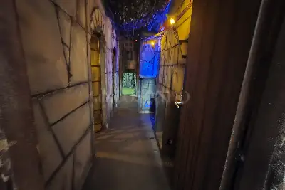 Negozio in vendita, Via Tiberio 45, Napoli