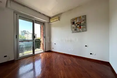 Casa in vendita, Viale Omero, 18, Milano