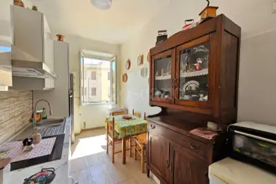 Casa in vendita, Via Tuscolana, Roma