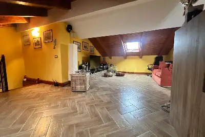 Casa in vendita, Via Emanuele Cutore, Gravina di Catania