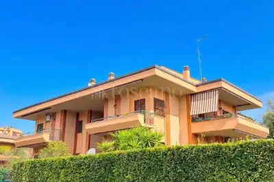 Casa in vendita, Largo Guglielmo La Pegna, Roma