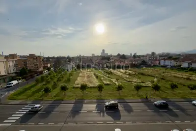 Casa in vendita, Viale Duca degli Abruzzi, Brescia