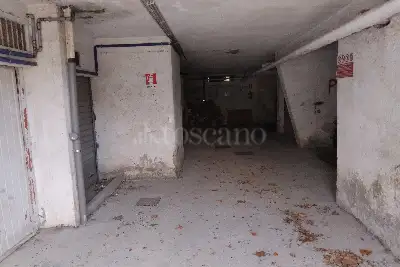 Box in vendita, Via Monte Bianco, Santa Marinella