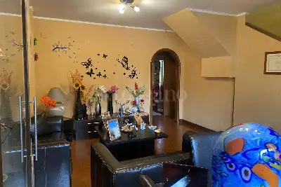 Villino a Schiera in vendita, Via di Ponte Ladrone, Roma