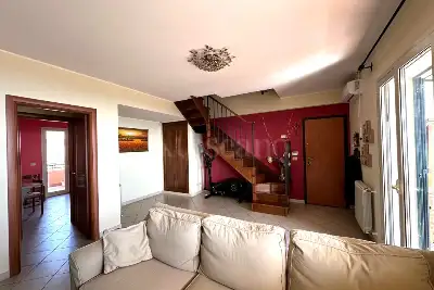 Casa in vendita, Via Trento, Aci Castello