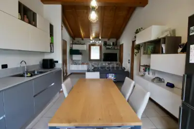 Villa in vendita, Via Camol di Brugnera, Brugnera