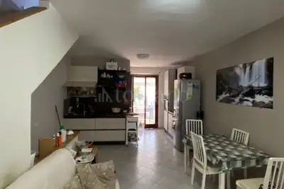 Villino a Schiera in vendita, via Giuseppe Garibaldi, Sabaudia