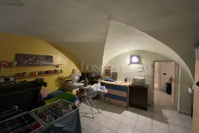 Casa Indipendente in vendita, Via Canfora, Catania