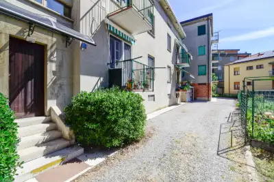Casa in vendita, Via Roma, Fino Mornasco