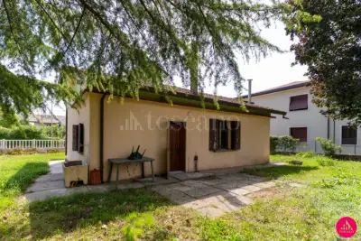 Casa Indipendente in vendita, Via Prata, Pordenone