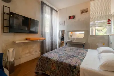 Casa in vendita, Via Montedenno, Brescia