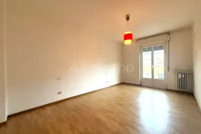 Casa in vendita, Via Gianfranco Zuretti, Milano