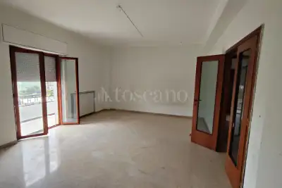 Casa in vendita, Viale Vincenzo de Filippis, Catanzaro
