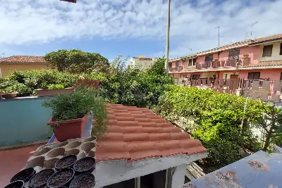 Casa in vendita, Via Montevideo, Pomezia