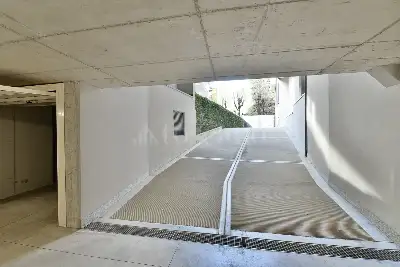 Casa in vendita, Viale Giulio Cesare, Como