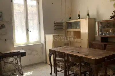 Palazzo in vendita, Via Fratelli Bandiera, Motta San Giovanni