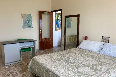 Casa Indipendente in vendita, Via Rocco Pellettieri, 21 località San Giovanni, Viggiano (PZ), Viggiano