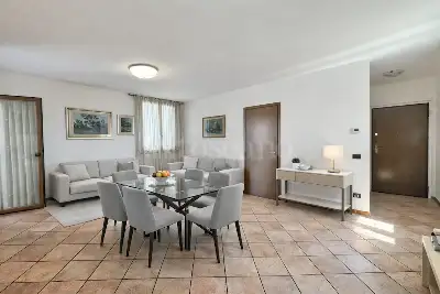 Casa in vendita, Via Toscana, Peschiera del Garda