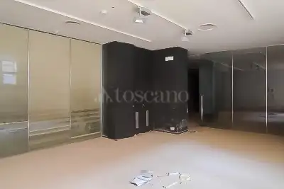 Negozio in vendita, Via Fontana, Milano